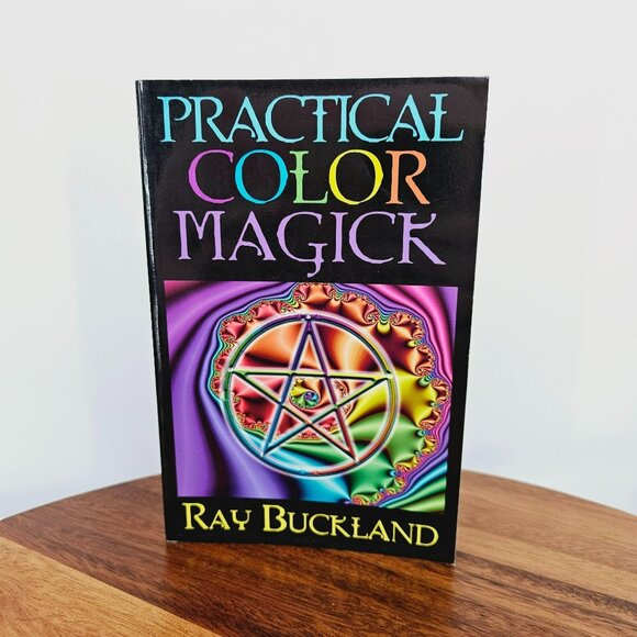 Practical Color Magick Raymond Buckland Paperback Book VTG 1997 Psychic Meditate - Picture 1 of 10